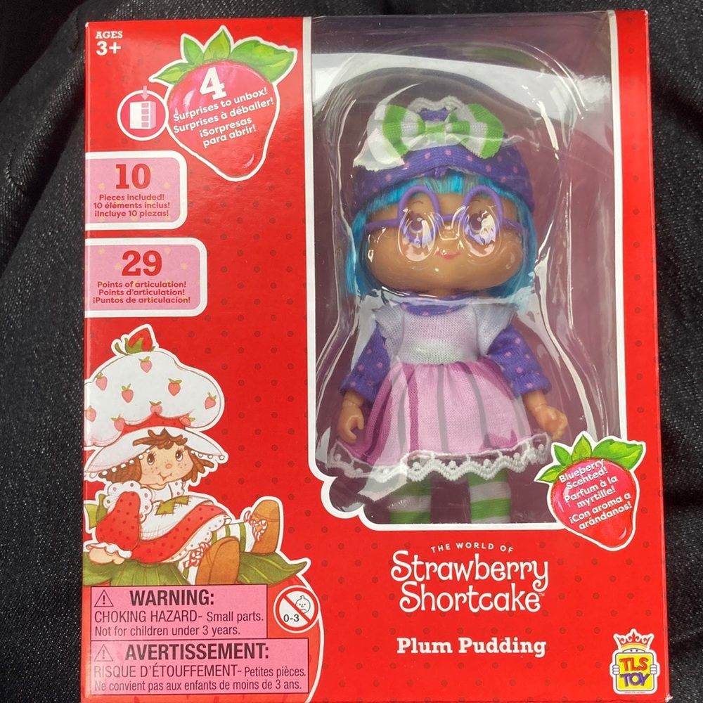 Strawberry Shortcake Plum Pudding Doll